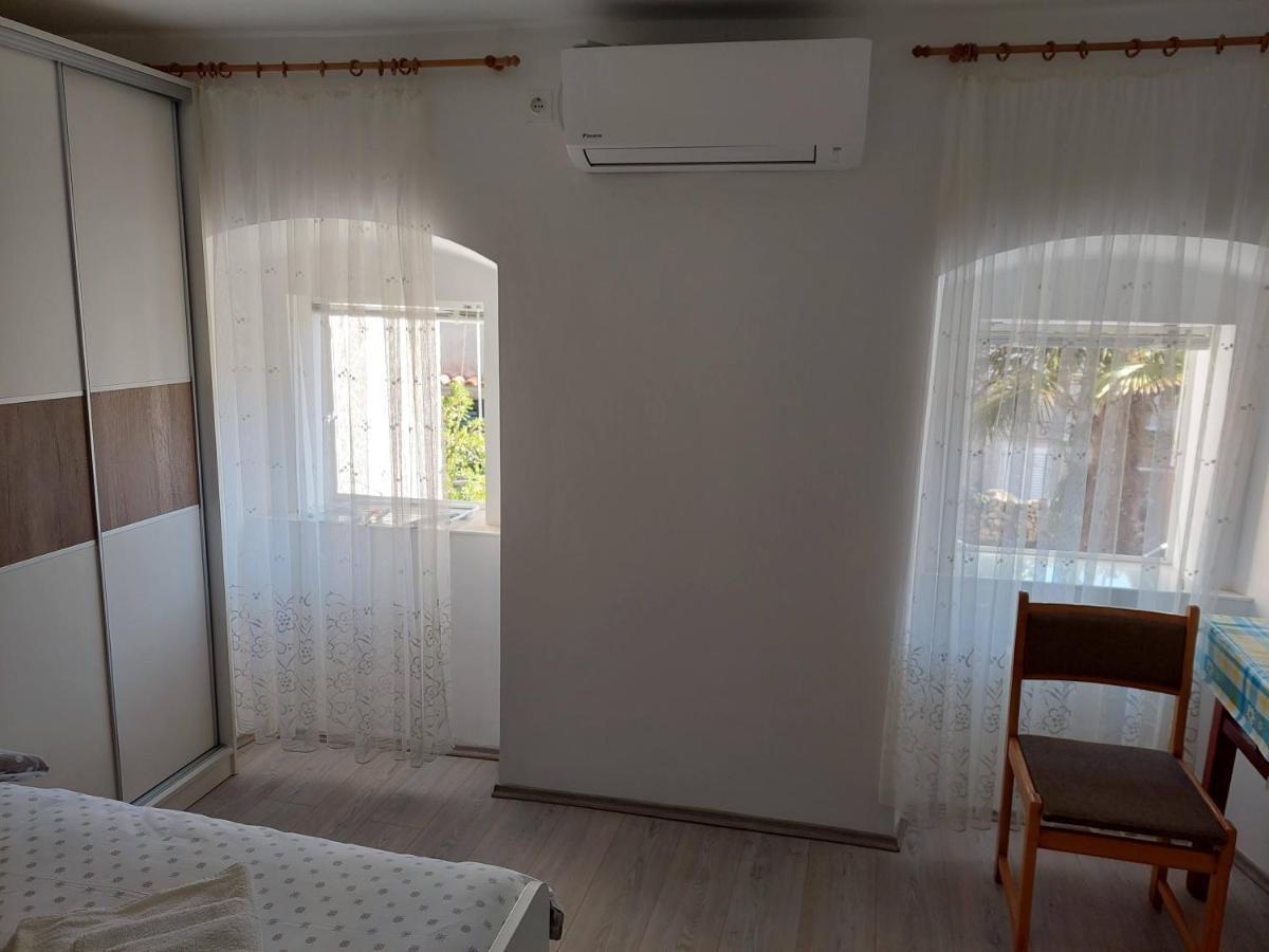 Rooms Mario Cres Exterior photo