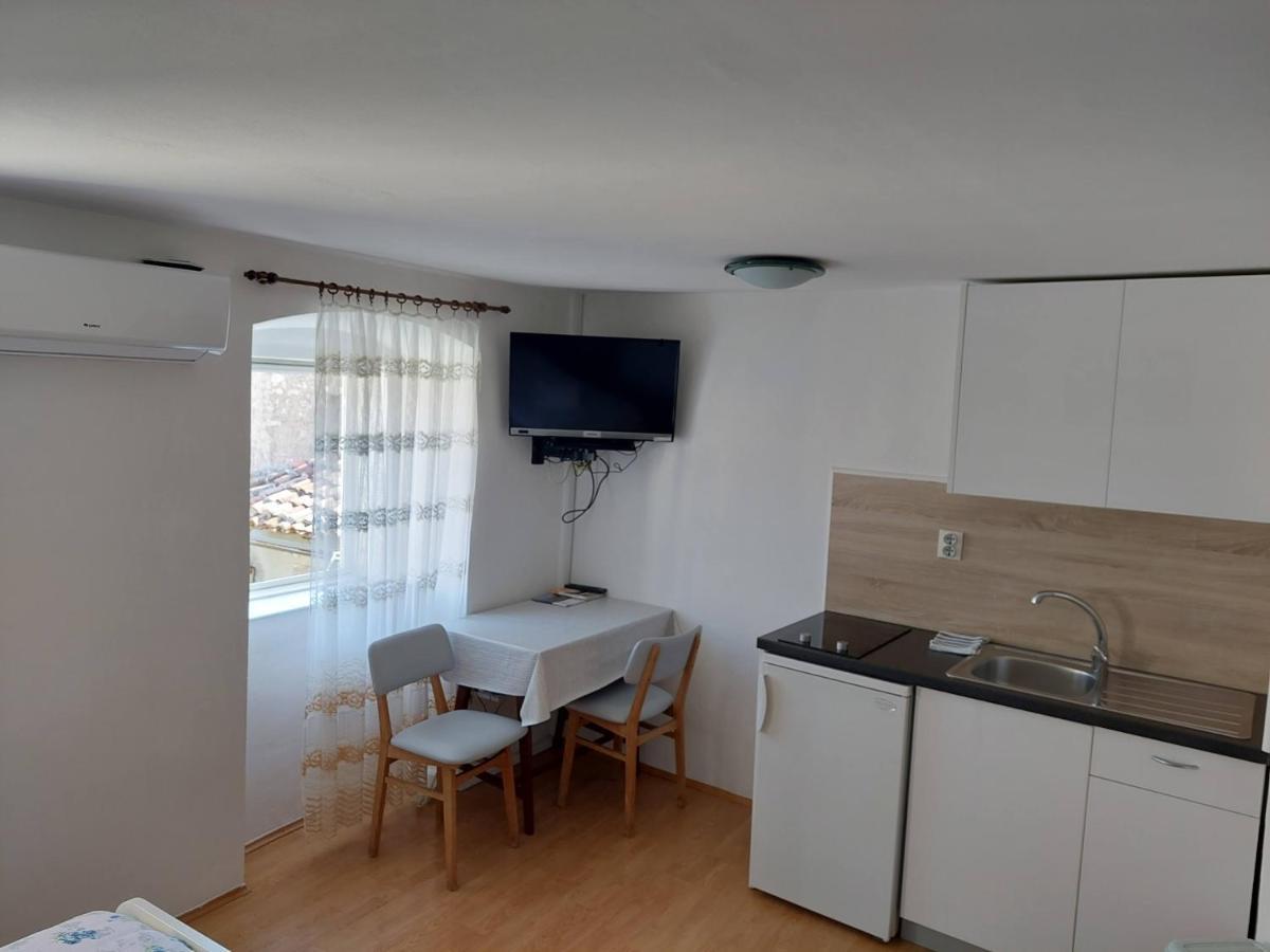 Rooms Mario Cres Exterior photo